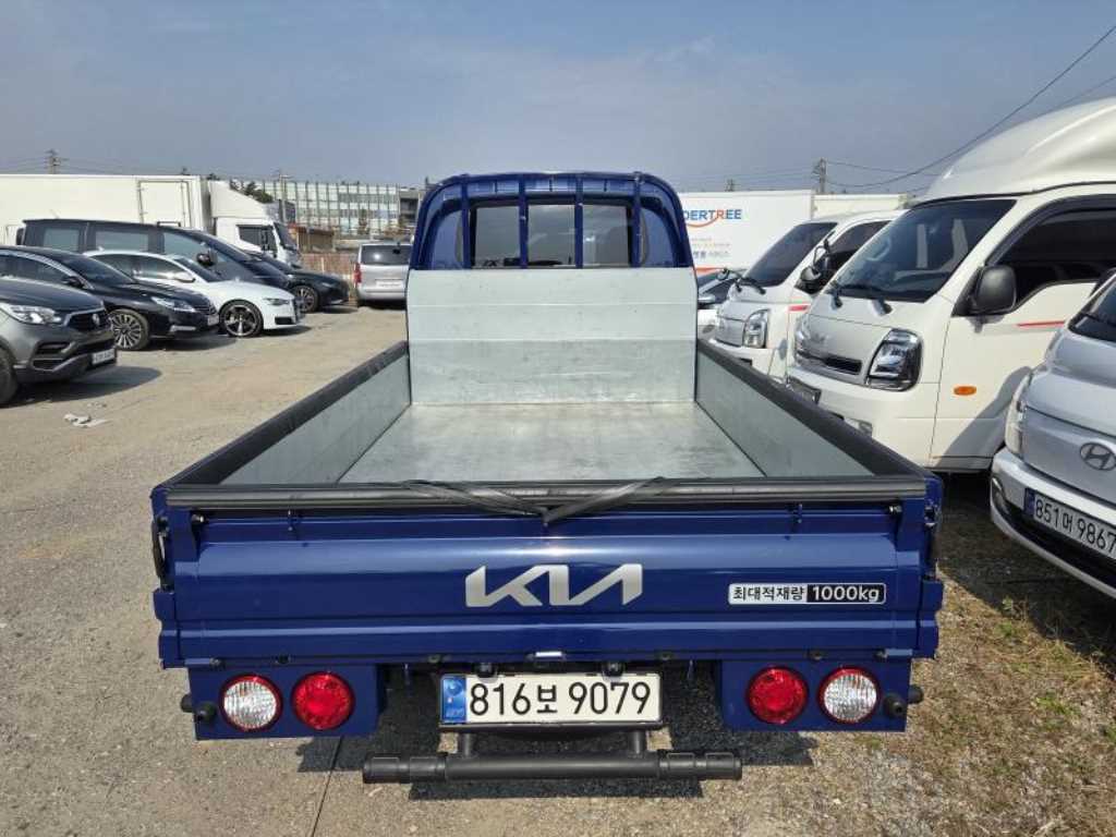Small Truck Cargo (small) - Vista 5