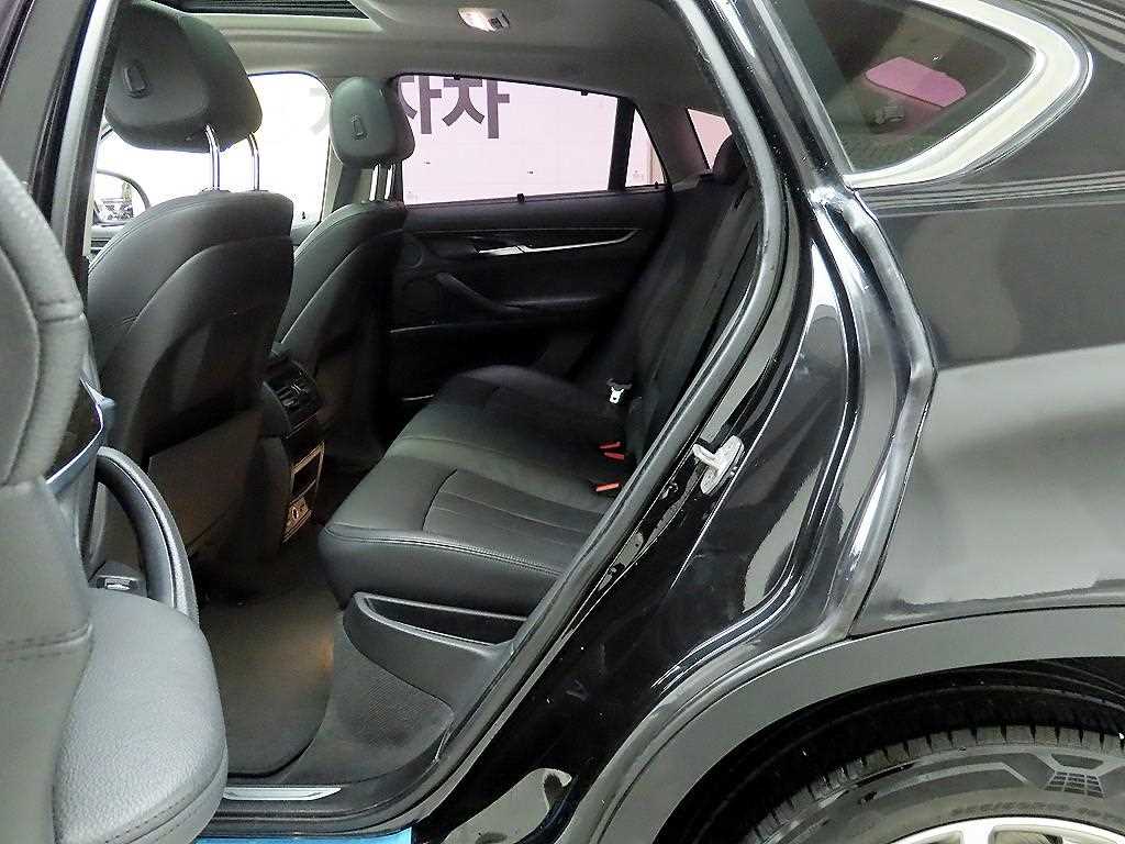 BMW X6 2015 Negro - Importación desde Corea - HF Imports Iquique - Foto 15