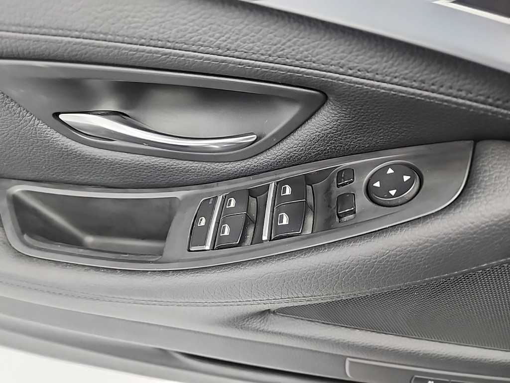 BMW 5 Series 2014 Gris - Importación desde Corea - HF Imports Iquique - Foto 17