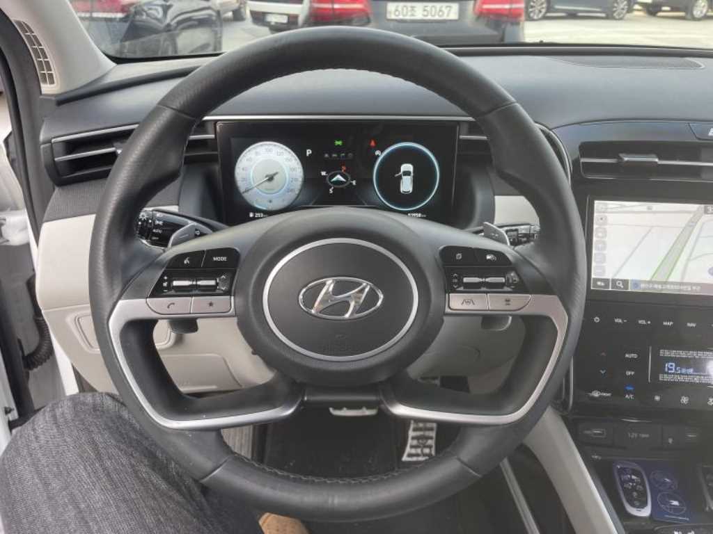 HYUNDAI Tucson - Vista 6