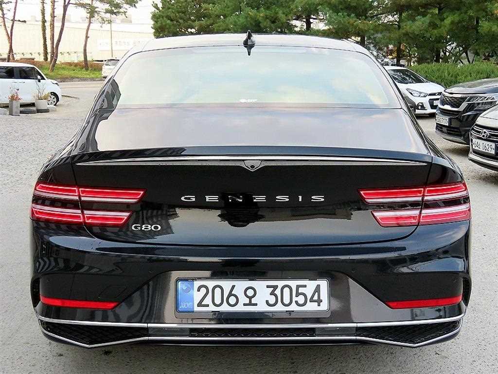 Genesis G80 - Vista 4