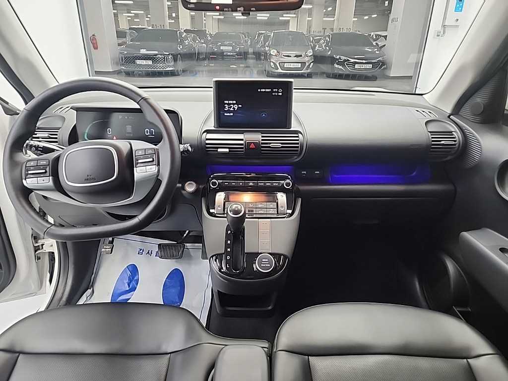 HYUNDAI Casper - Vista 7