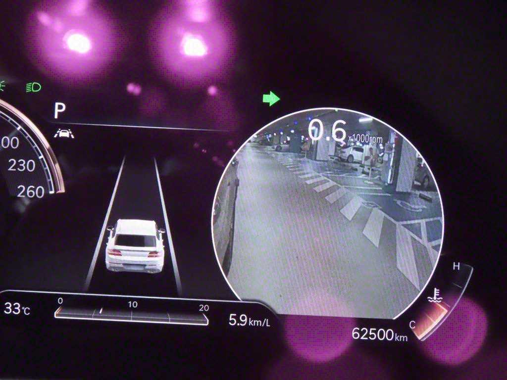 Genesis GV80 - Vista 7