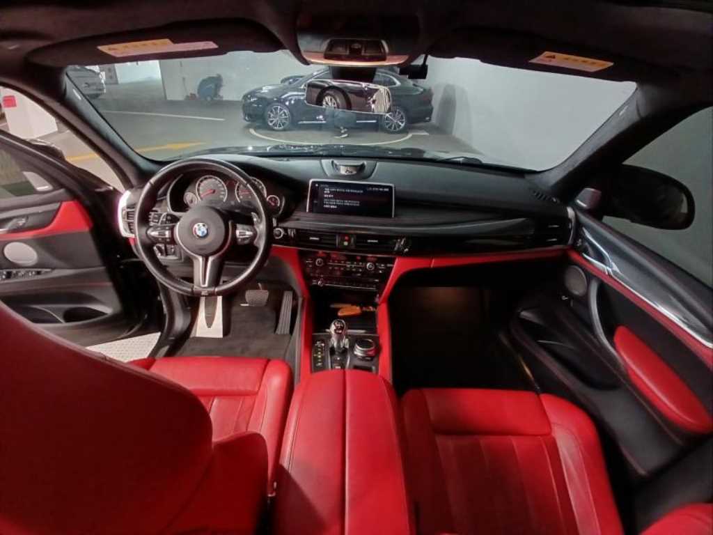 BMW X5M - Vista 6
