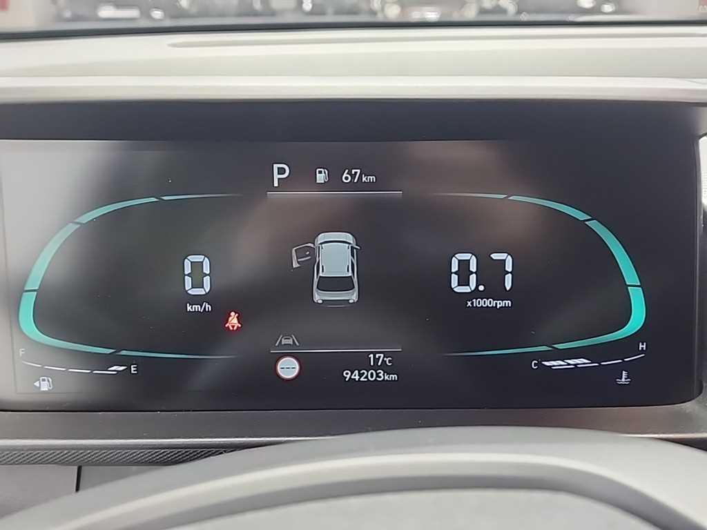 HYUNDAI Casper - Vista 6