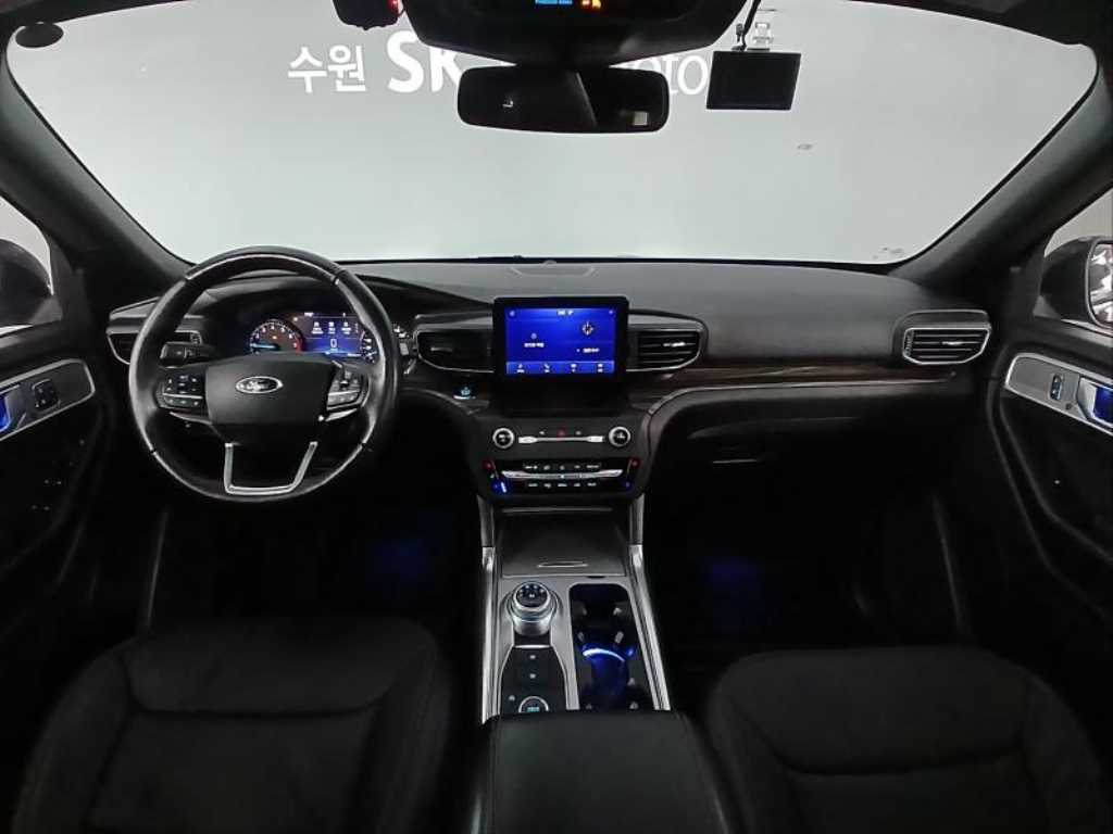 Ford Explorer - Vista 5