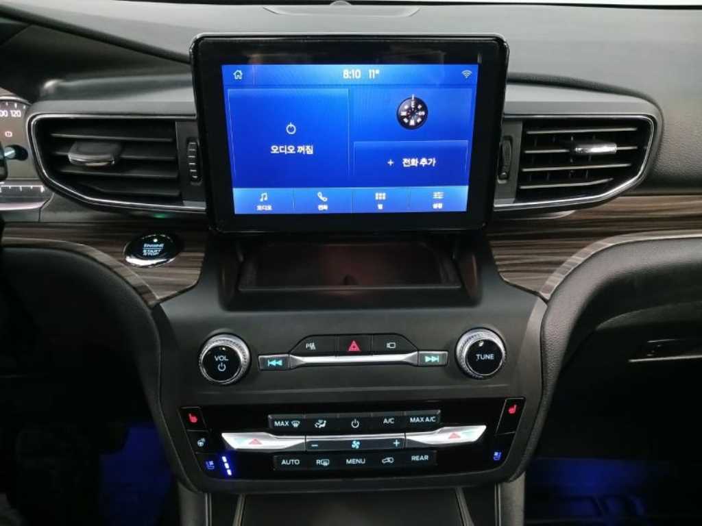 Ford Explorer - Vista 12