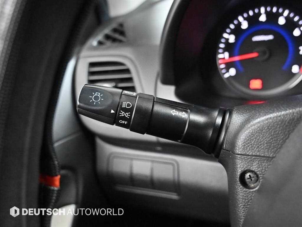 HYUNDAI Accent 2012 Blanco - Importación desde Corea - HF Imports Iquique - Foto 18