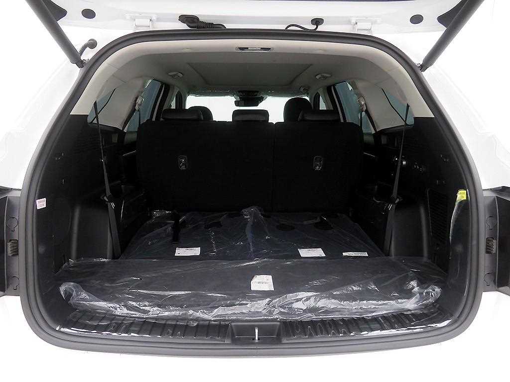 KIA Sorento - Vista 5