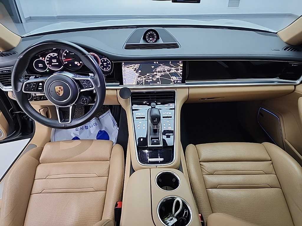 Porsche Panamera - Vista 7