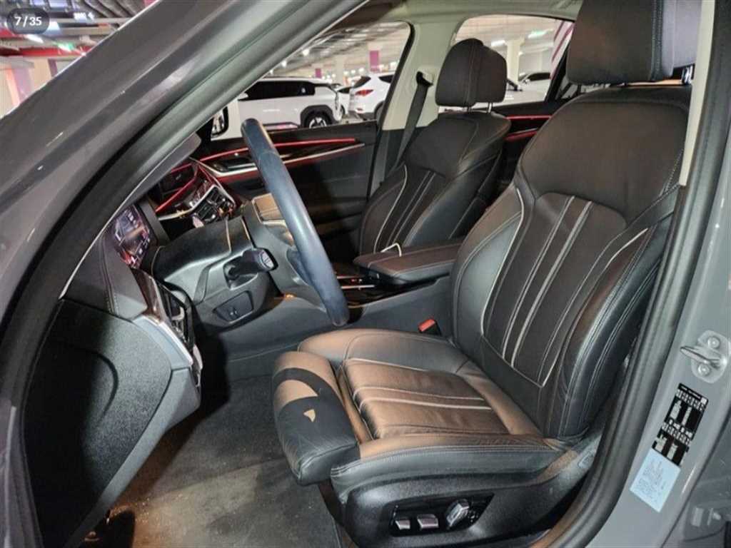 BMW 5 Series - Vista 4