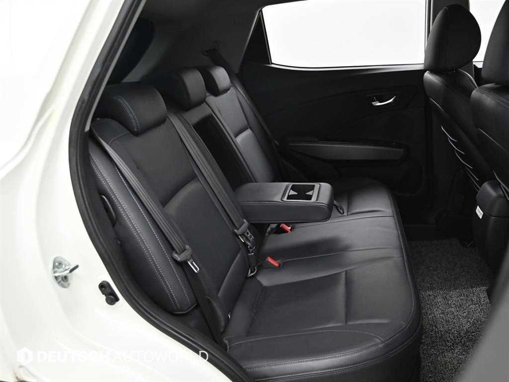 Ssangyong Tivoli - Vista 11