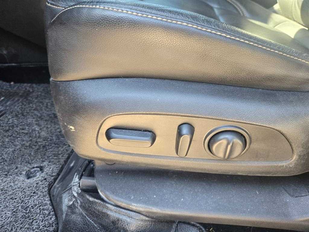 Chevrolet Travers - Vista 7