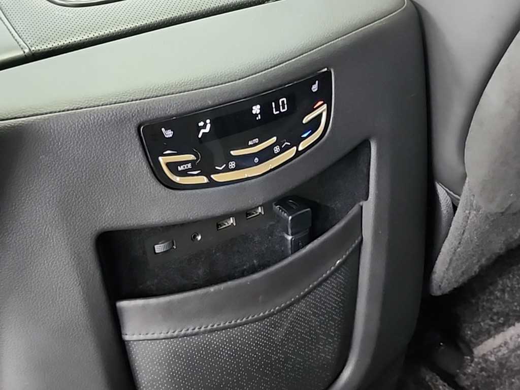 Cadillac Escalade 2019 Negro - Importación desde Corea - HF Imports Iquique - Foto 13