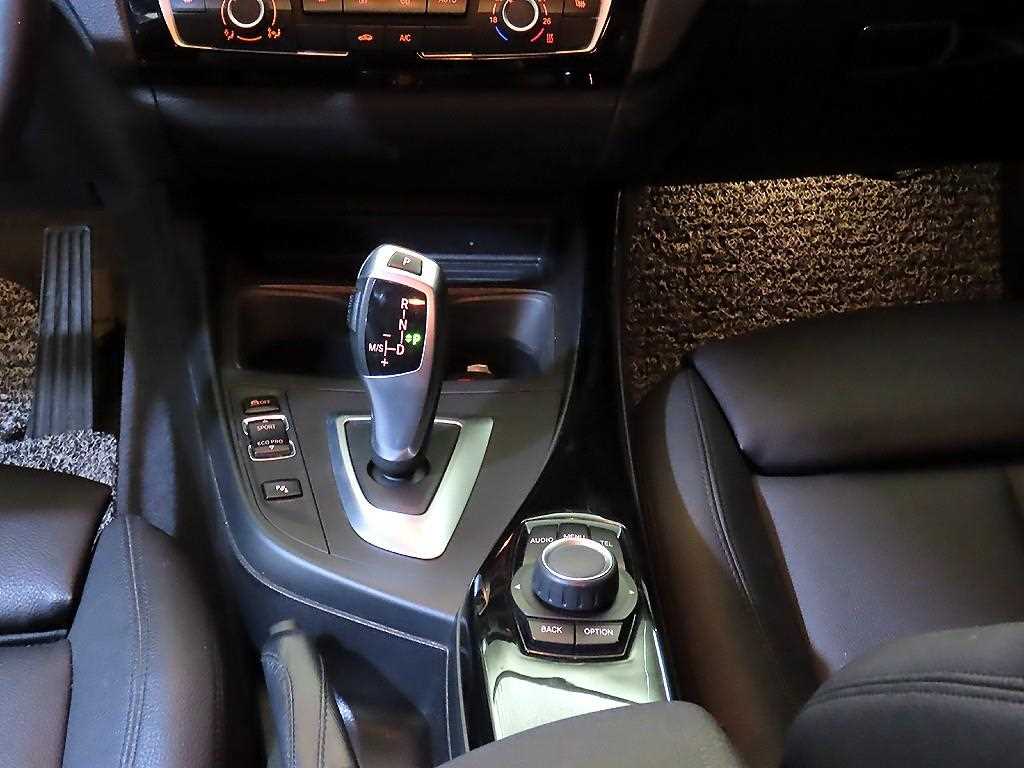 BMW 1 series - Vista 12