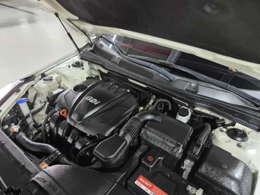 KIA K7 2016 Blanco - Importación desde Corea - HF Imports Iquique - Foto 20