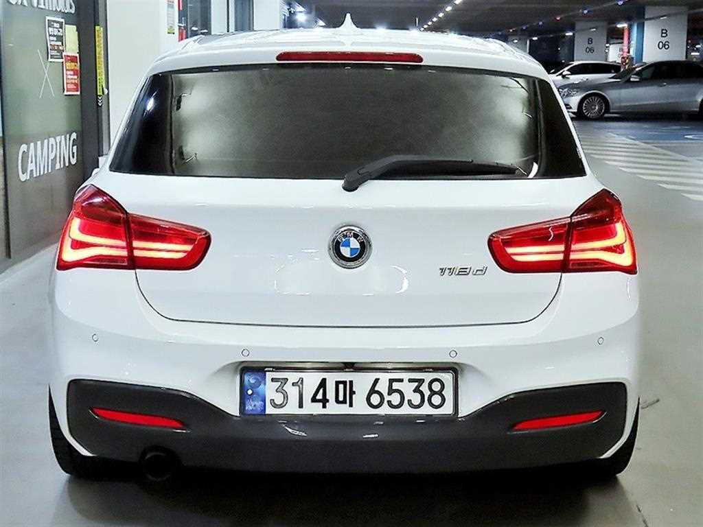 BMW 1 series - Vista 5