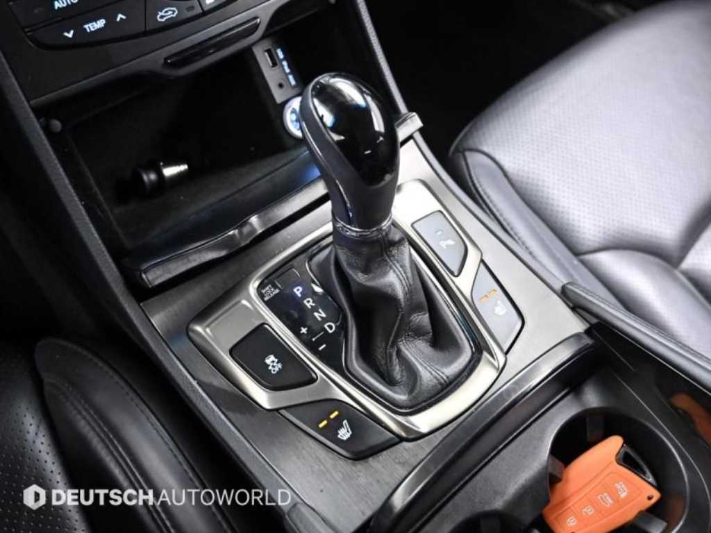 HYUNDAI Grandeur - Vista 9