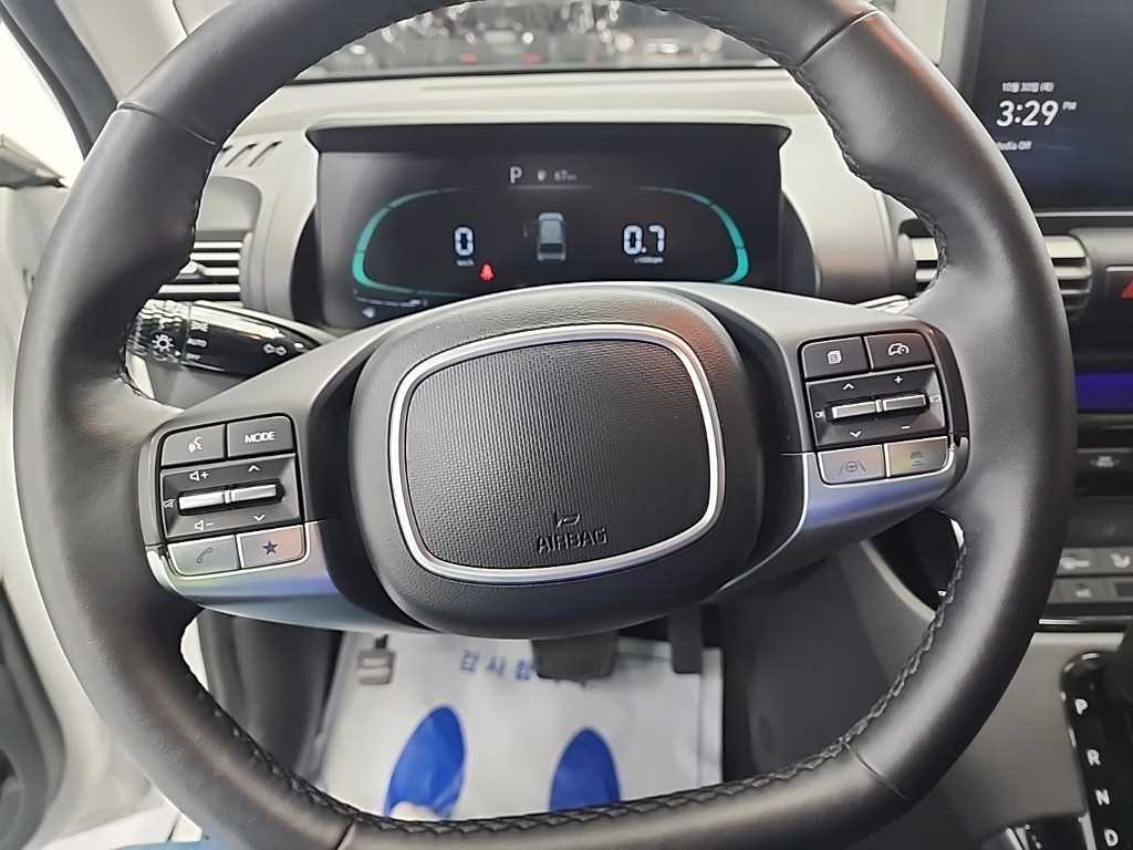 HYUNDAI Casper - Vista 9