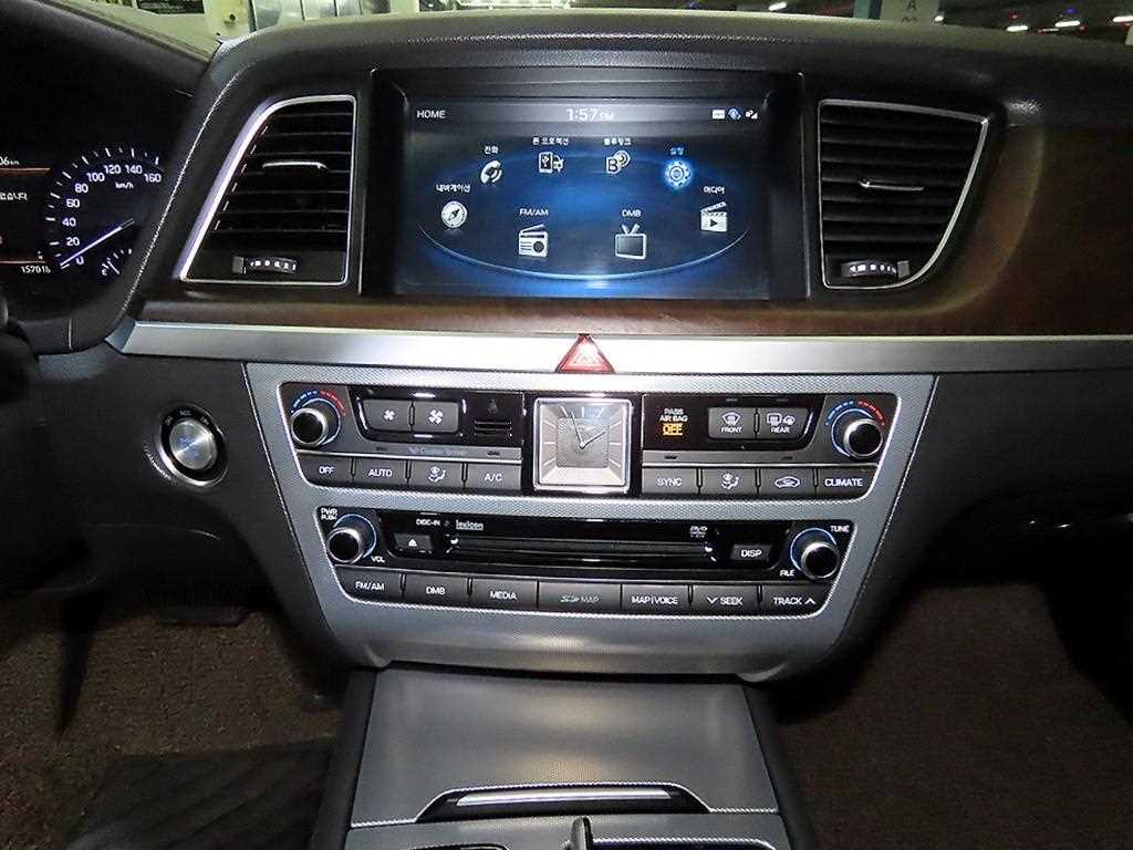 Genesis G80 - Vista 11