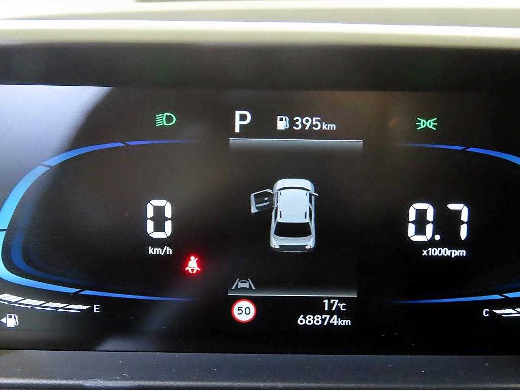 HYUNDAI Casper - Vista 9