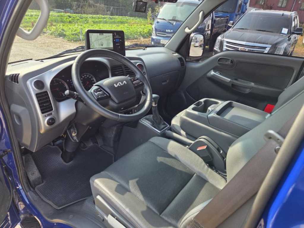 Small Truck Cargo (small) - Vista 8