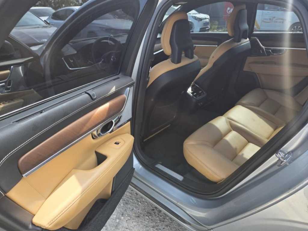 Volvo S90 - Vista 12