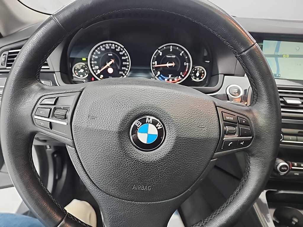 BMW 5 Series - Vista 9