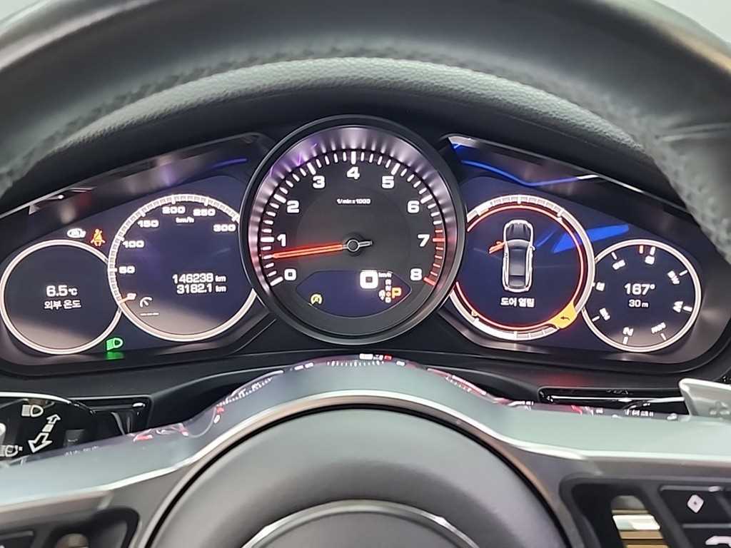 Porsche Panamera - Vista 6