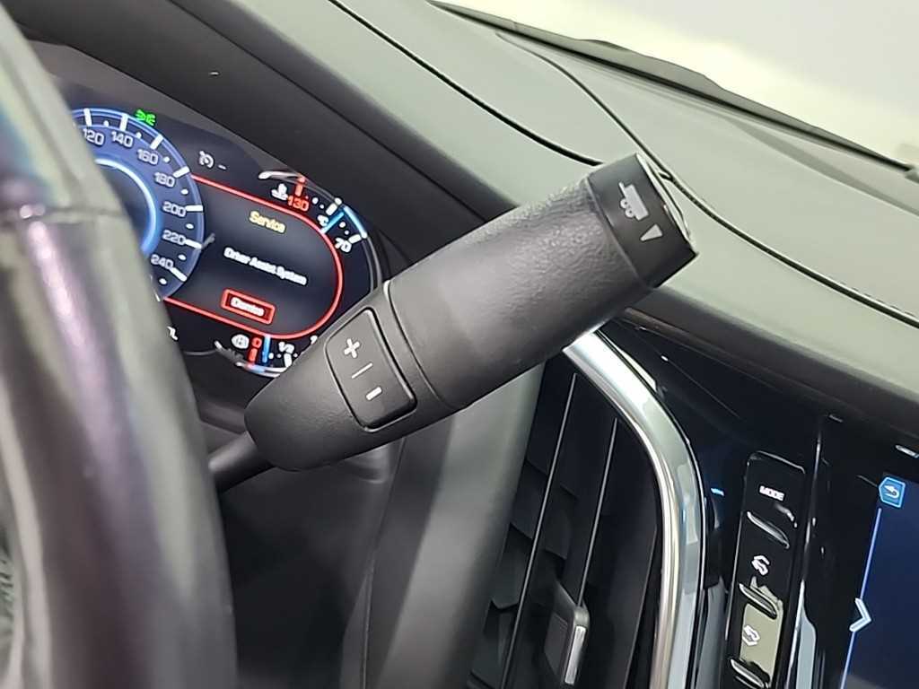 Cadillac Escalade - Vista 8