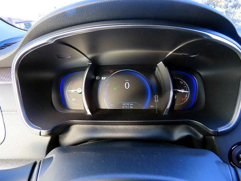 SAMSUNG SM6 - Vista 9