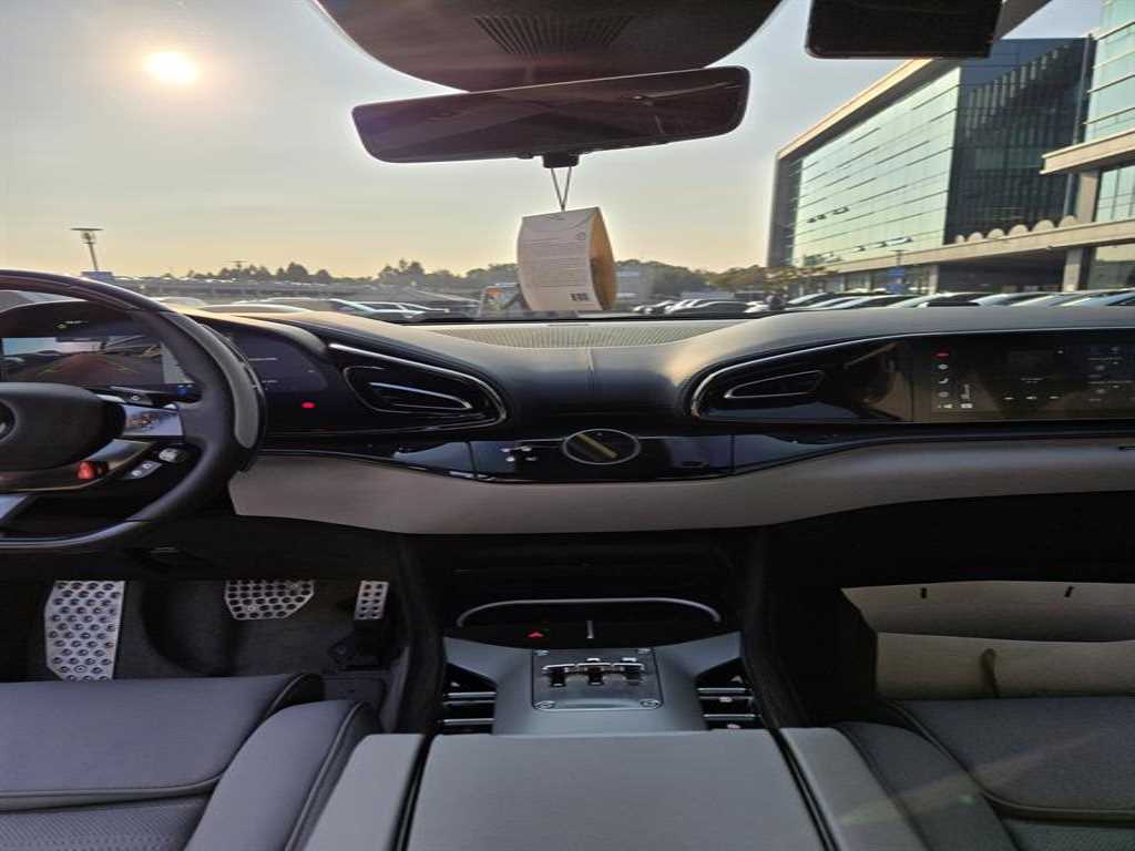 Ferrari Purosangue 2025 Negro - Importación desde Corea - HF Imports Iquique - Foto 13