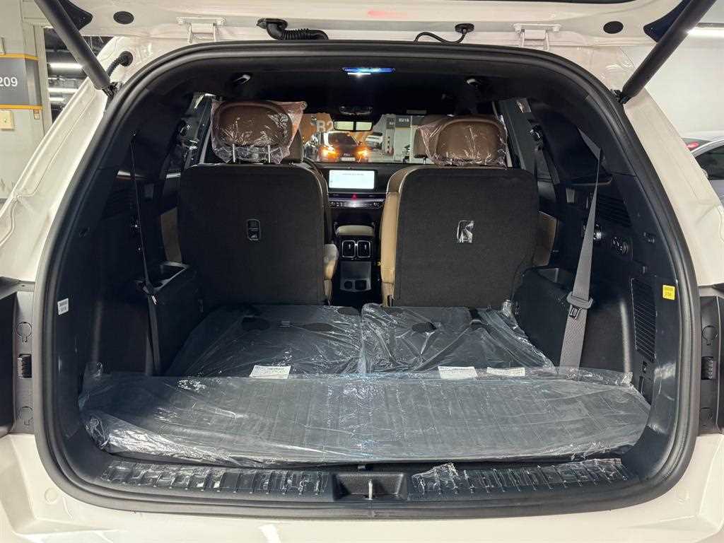KIA Sorento - Vista 5