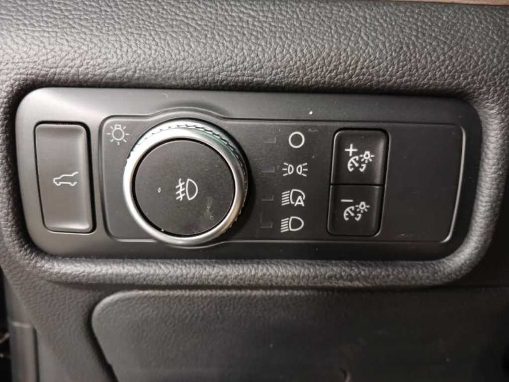 Ford Explorer - Vista 9