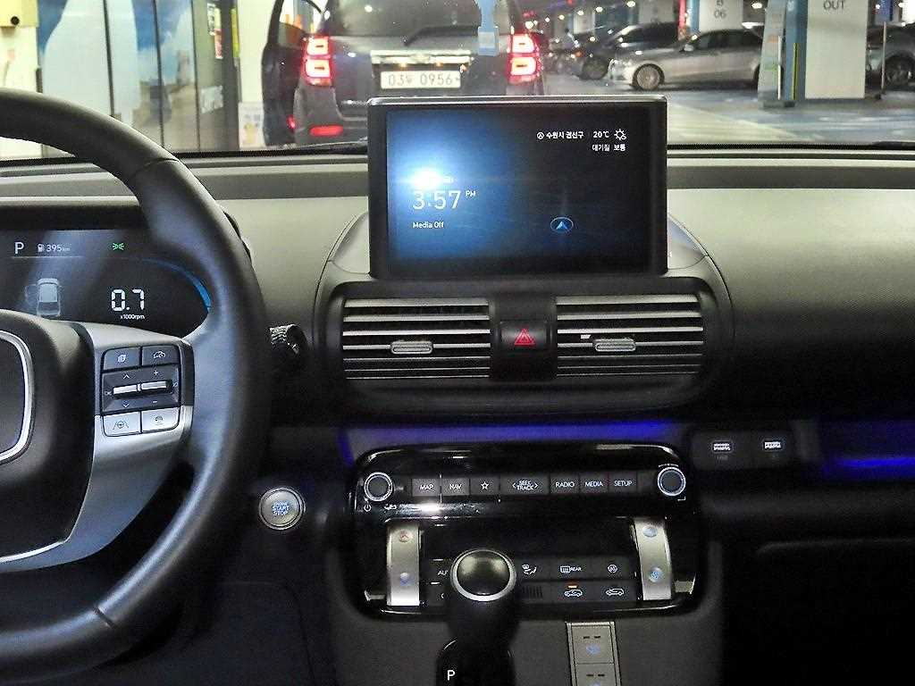 HYUNDAI Casper - Vista 11