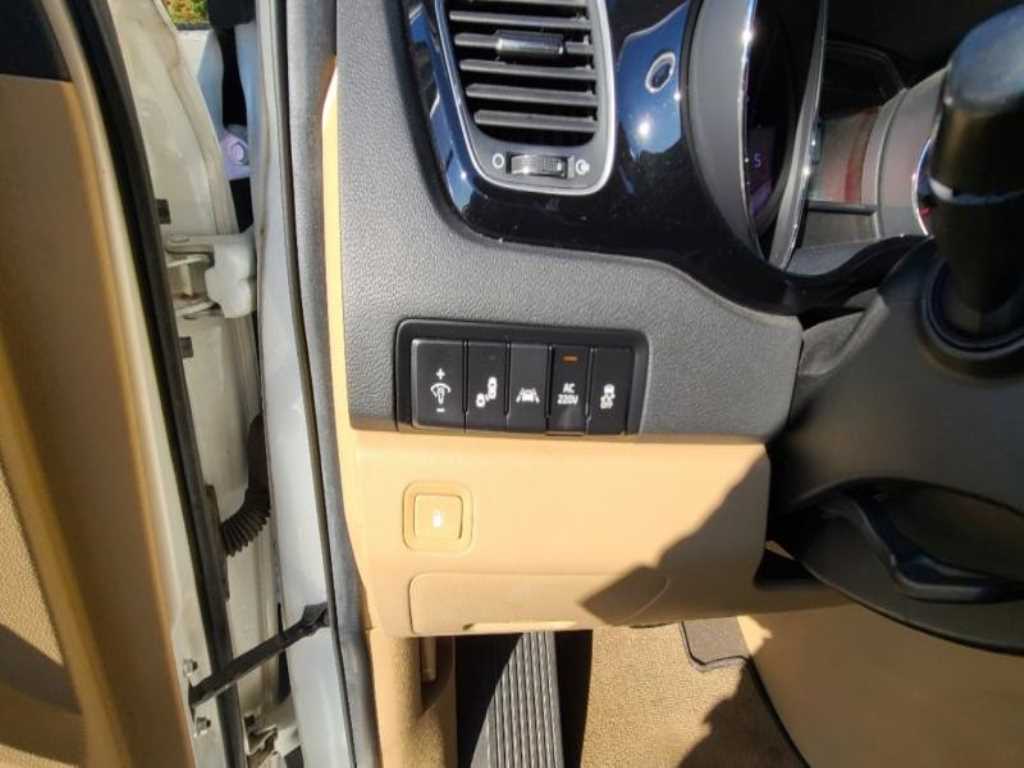 KIA Carnival 2019 Blanco - Importación desde Corea - HF Imports Iquique - Foto 13