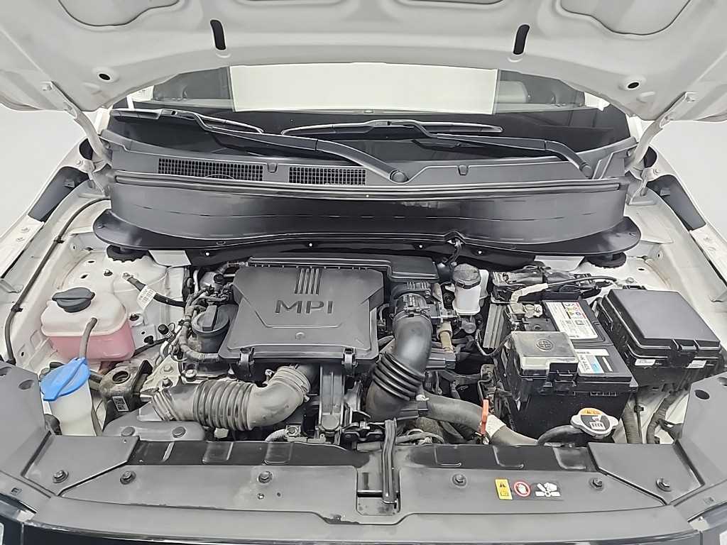 HYUNDAI Casper - Vista 5