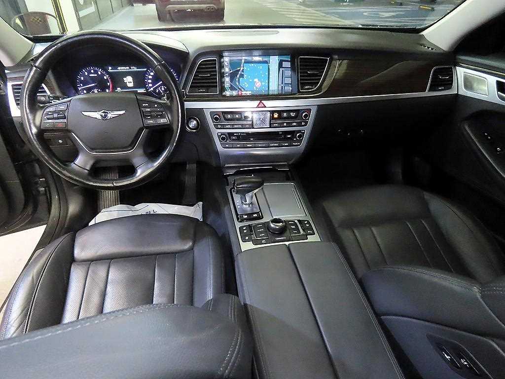 Genesis G80 - Vista 9