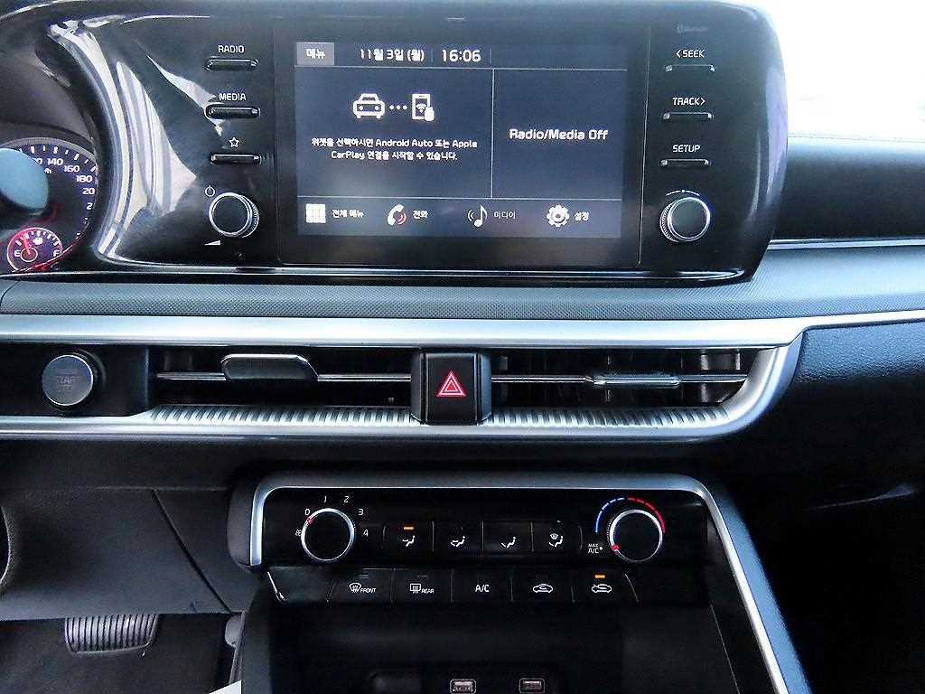 KIA K5 2021 Negro - Importación desde Corea - HF Imports Iquique - Foto 13