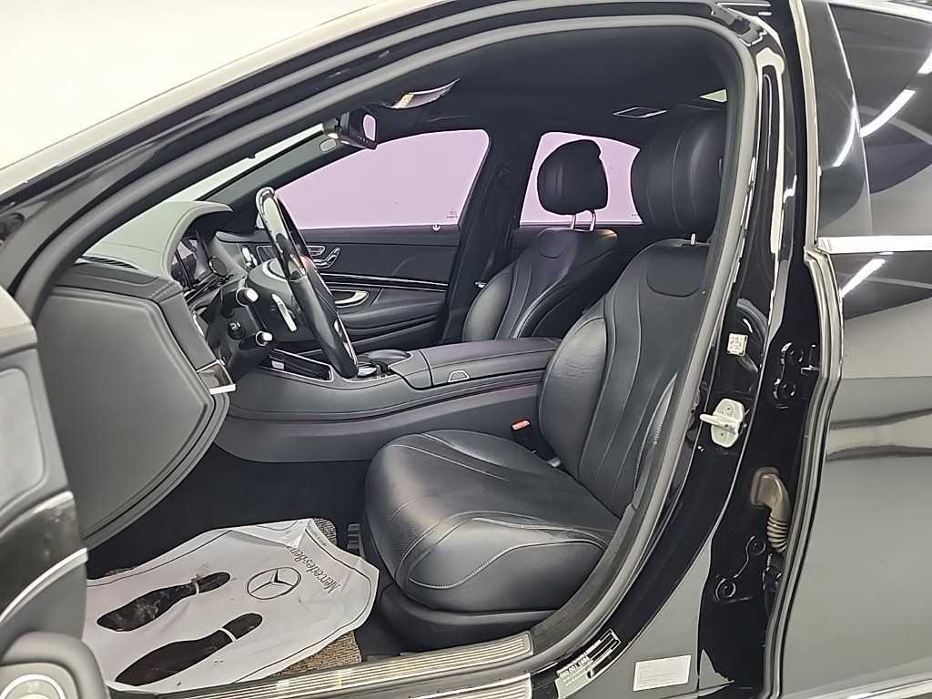 Mercedes Benz S Class - Vista 11