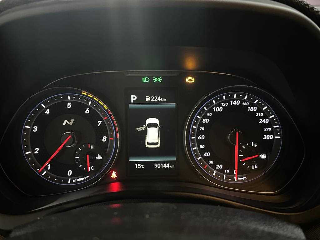 HYUNDAI Veloster - Vista 7