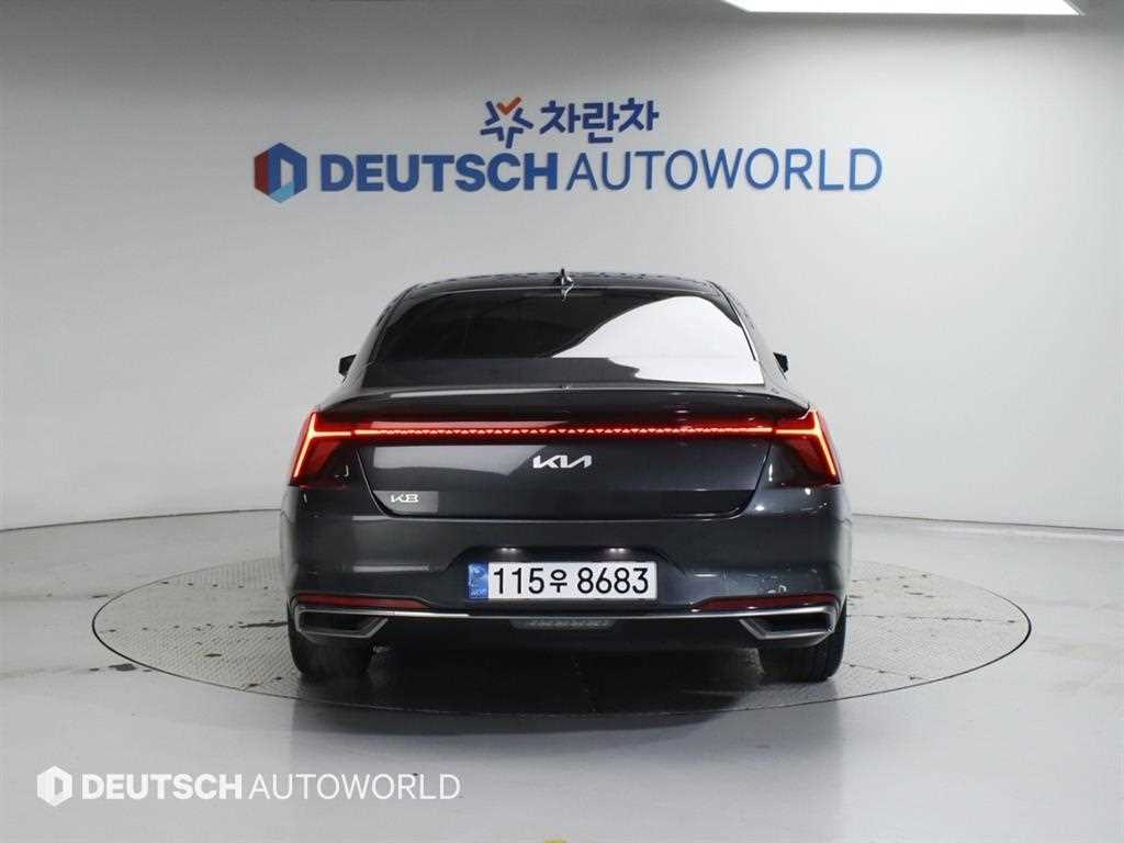 KIA K8 - Vista 4