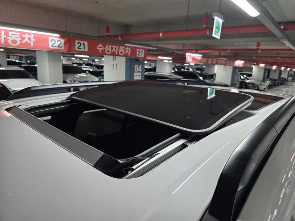 HYUNDAI Santa Fe - Vista 9