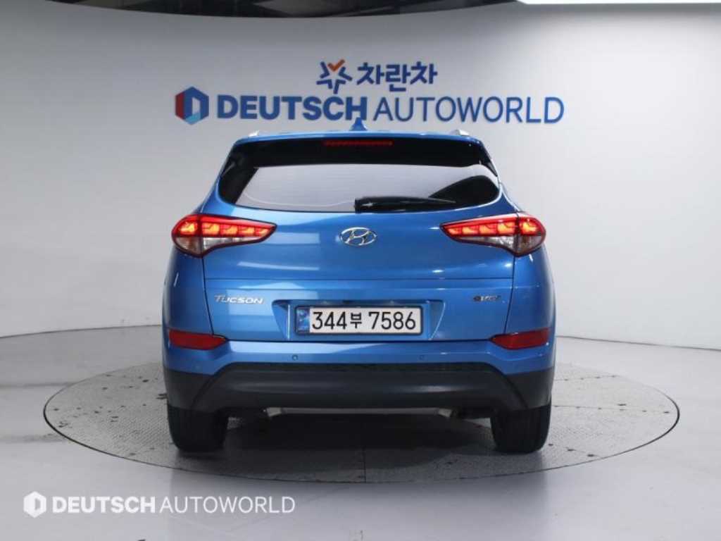 HYUNDAI Tucson - Vista 4