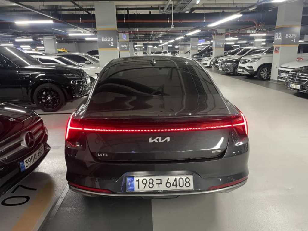 KIA K8 - Vista 2