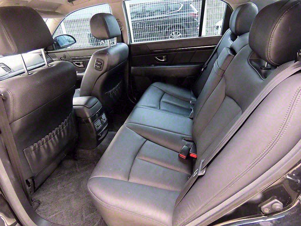 KIA Opirus - Vista 6