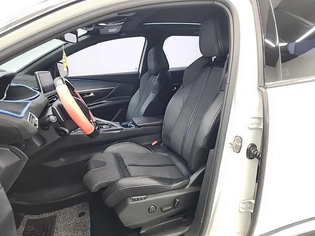 Peugeot 3008 - Vista 11