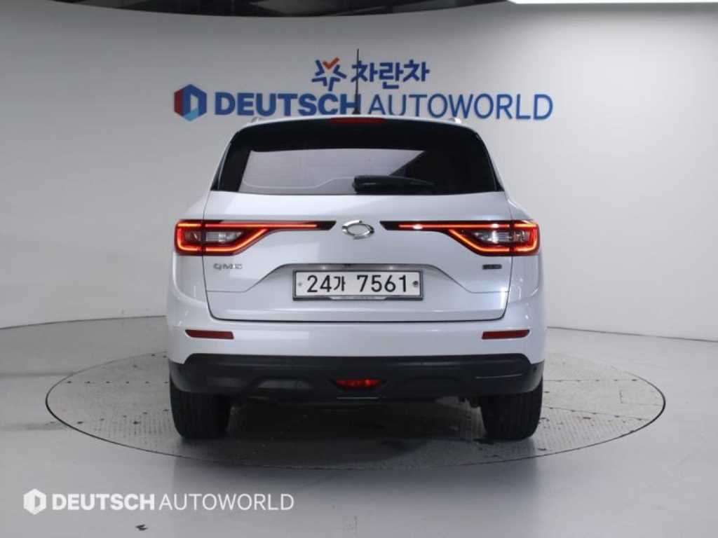 SAMSUNG QM6 - Vista 4