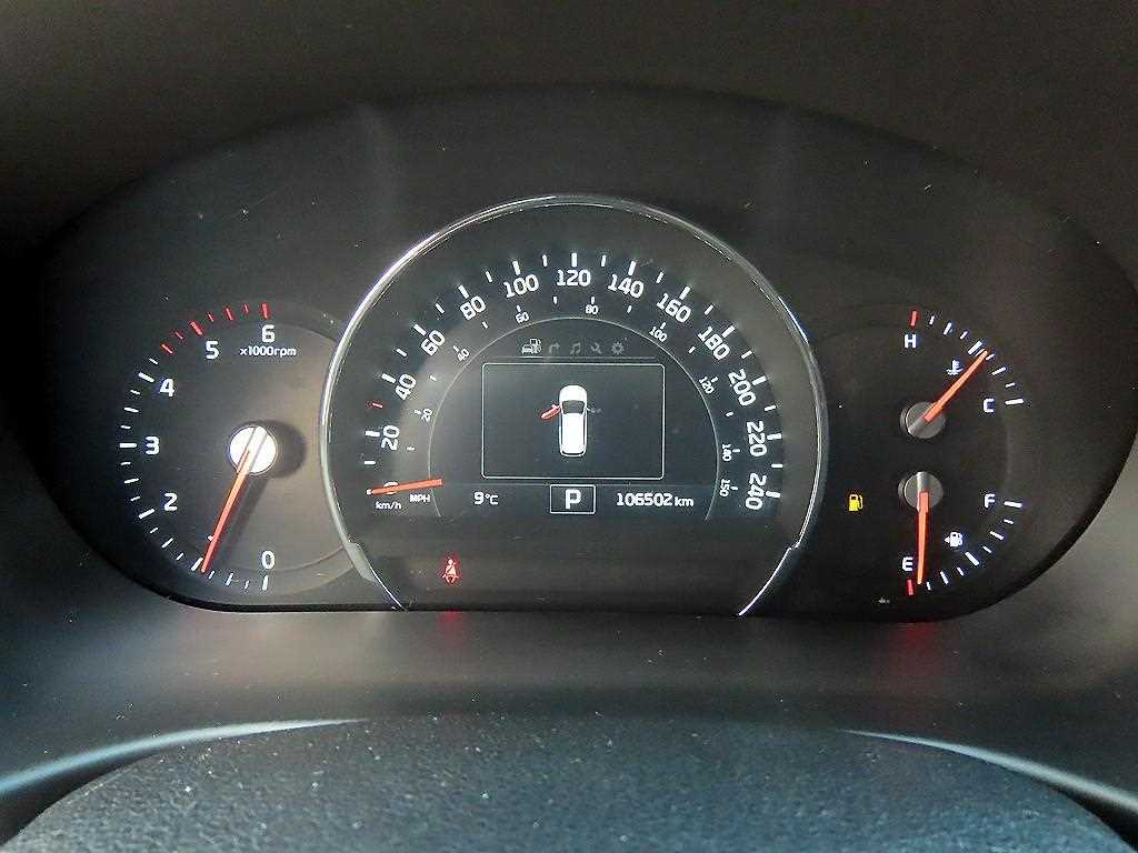 KIA Sorento - Vista 9