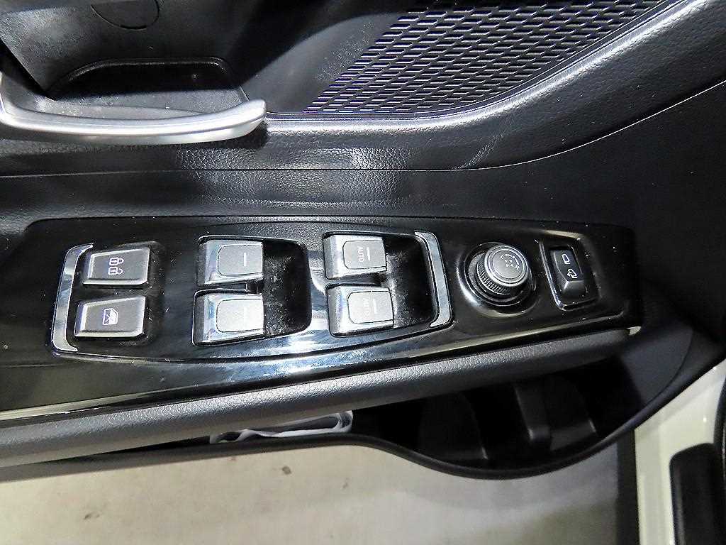 Ssangyong Korando 2022 Blanco - Importación desde Corea - HF Imports Iquique - Foto 13